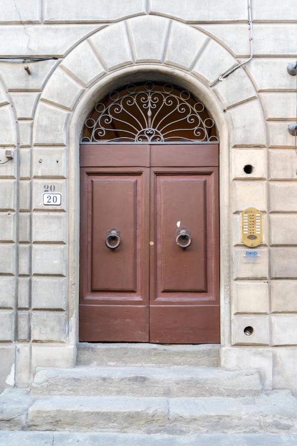 Porta Fiorentina Pistoia Luaran gambar
